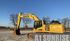 2020 KOMATSU PC360 LC-11